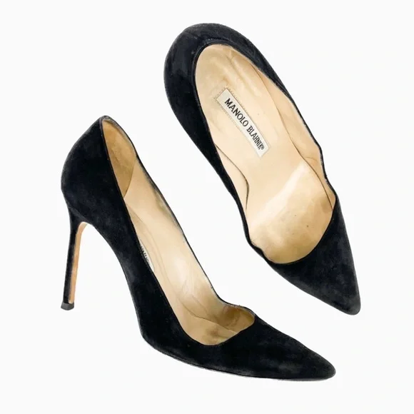 Manolo Blahnik Classic Black Suede Heels - Picture 1 of 14